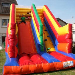 Structure gonflable toboggan "LE SINGE"