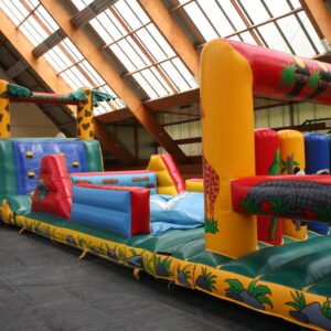 Structure gonflable parcour "LE JUNGLE" 21 m