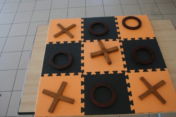Jeu en bois "LE MORPION"  (jeu dit "rapide")