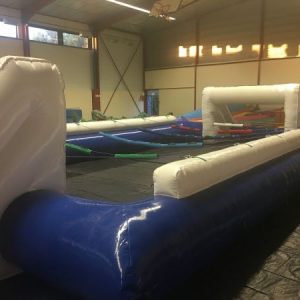 Structure gonflable sportive "BABY FOOT HUMAIN"