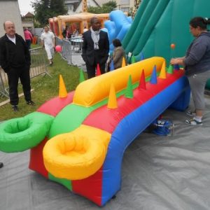 JEU GONFLABLE " L AIRE SPACE"