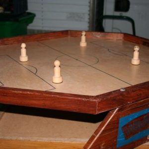 Jeu en bois : "Weykick " le foot (jeu dit "rapide")