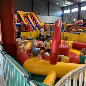 Parc de STRUCTURES GONFLABLES PETITS